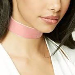 Super cute velvet pink choker